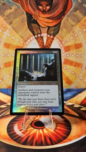 Blind Obedience (Retro Frame) - Ravnica Remastered(FOIL)